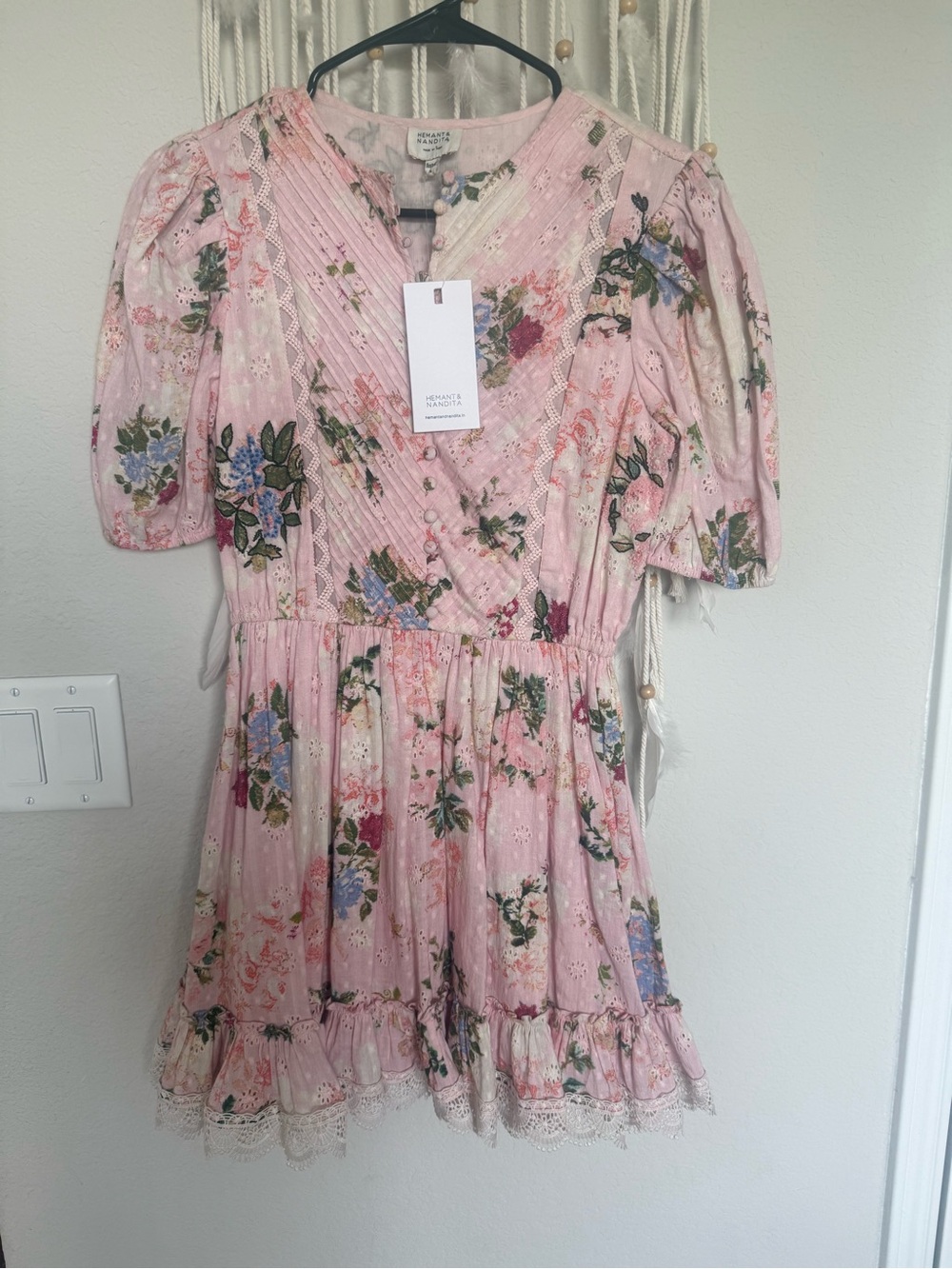 HEMANT & NANDITA Pink Floral Lace-Trim Dress